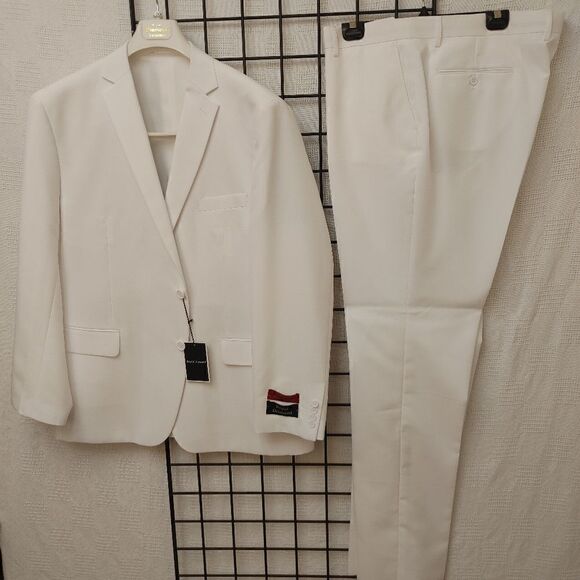 MEN'S ROYAL DIAMOND WHITE 2 PIECE CLASSIC SUIT 50L. - Picture 5 of 16